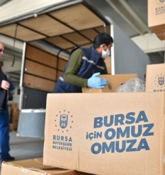 Büyükşehir’den 1500 aileye gıda yardımı