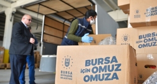 Büyükşehir’den 1500 aileye gıda yardımı