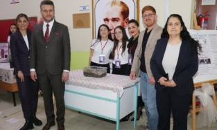 GESİAD’dan Kelesli çocuklara teknoloji desteği