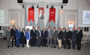 ARSİYAD “Erdinç Acar’la devam” dedi