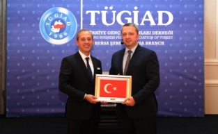 TÜGİAD Bursa’da “Dünya ve Türkiye Ekonomisine” yakından bakış