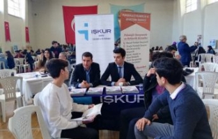 Genç istihdamı projelerine büyük destek