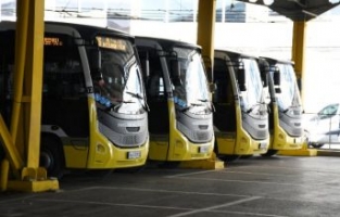 Halk otobüslerine el dezenfektanı