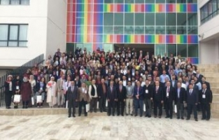 Yedi Renkli Çınar'da online eğitim