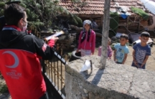 Kızılay Bursa,  bayram sevincini paylaştı