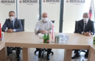 "Vişne Caddesi sektörün kalbi"