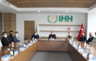 Bursa'da Genç MÜSİAD'dan İHH’ya ziyaret