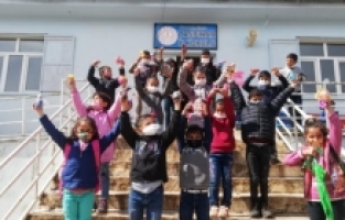 Kitap ve oyuncaklar KalDer Bursa’dan