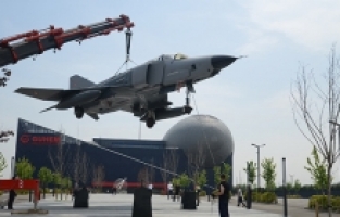 GUHEM’in yeni misafiri Phantom II uçağı