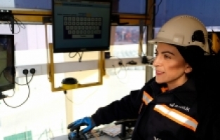 Borçelik, kadın istihdamını artırıyor