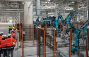 Togg’da robotlar provalara başladı