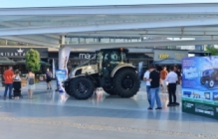 1 milyonuncu traktöre Bursa'da büyük ilgi