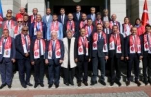 Hisarcıklıoğlu'na Azerbaycan 'Dostluk Nişanı'