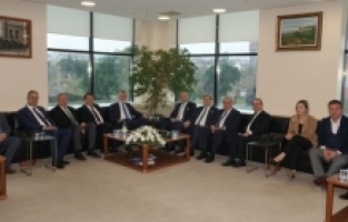 BALKANTÜRKSİAD’dan Başkan Burkay’a hayırlı olsun ziyareti