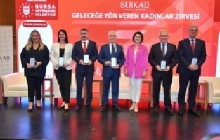 Toplu taşımada kadınlara pozitif ayrımcılık geliyor