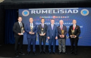 RUMELİSİAD, ülkemize değer katan Rumelilileri ödüllendirdi
