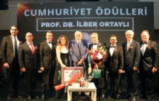BUMİAD “8. Cumhuriyet Ödülleri” sahiplerini buldu