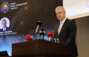 İzmir ve Ege Bölgesi’nin ilk Melek Yatırımcılık Zirvesi’ne yoğun ilgi