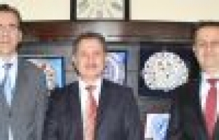 BİSİAD, BTÜ Rektörü Prof. Dr. Ali Sürmen'i ziyaret etti