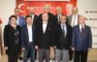 Orhan Efe yeniden başkan