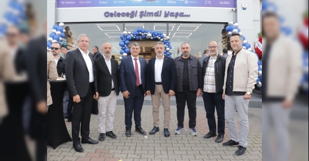 JET1001 sektöre merhaba dedi