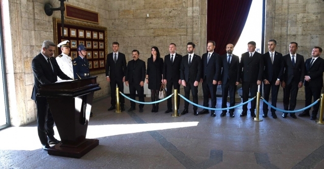 GESİAD'dan Anıtkabir'e ziyaret